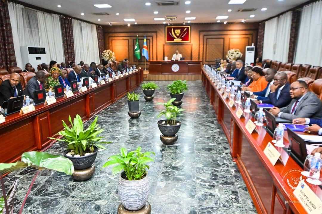 RDC : « E-Diplôme » lancé pour numériser, sécuriser et authentifier les ...