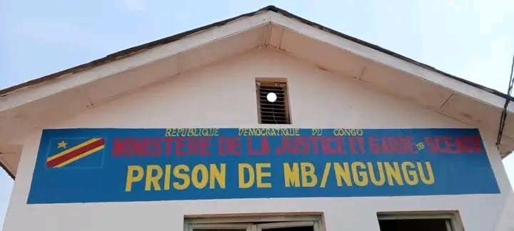 Cas de choléra à la prison de Mbanza-Ngungu : Guillaume Ngefa suspend les nouvelles admissions pour freiner l’épidémie