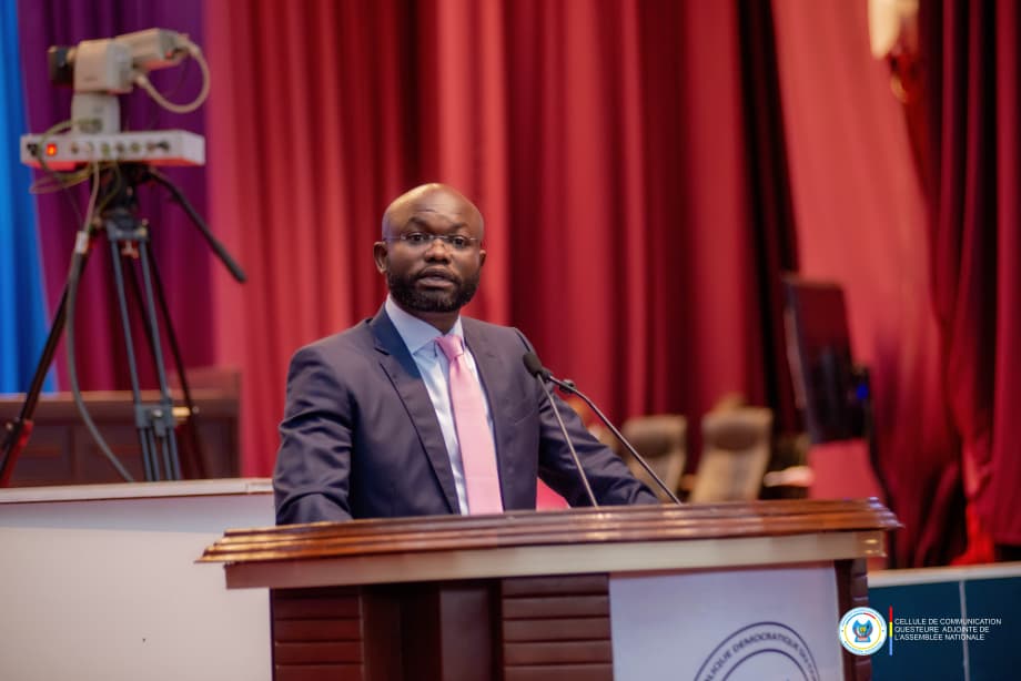 Tensions entre jeunes et l’armée à Kisangani : le député Patrick Matata appelle au calme et à la légalité