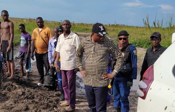 Kasaï Central : un député provincial dénonce la multiplication des barrières illégales à Dimbelenge