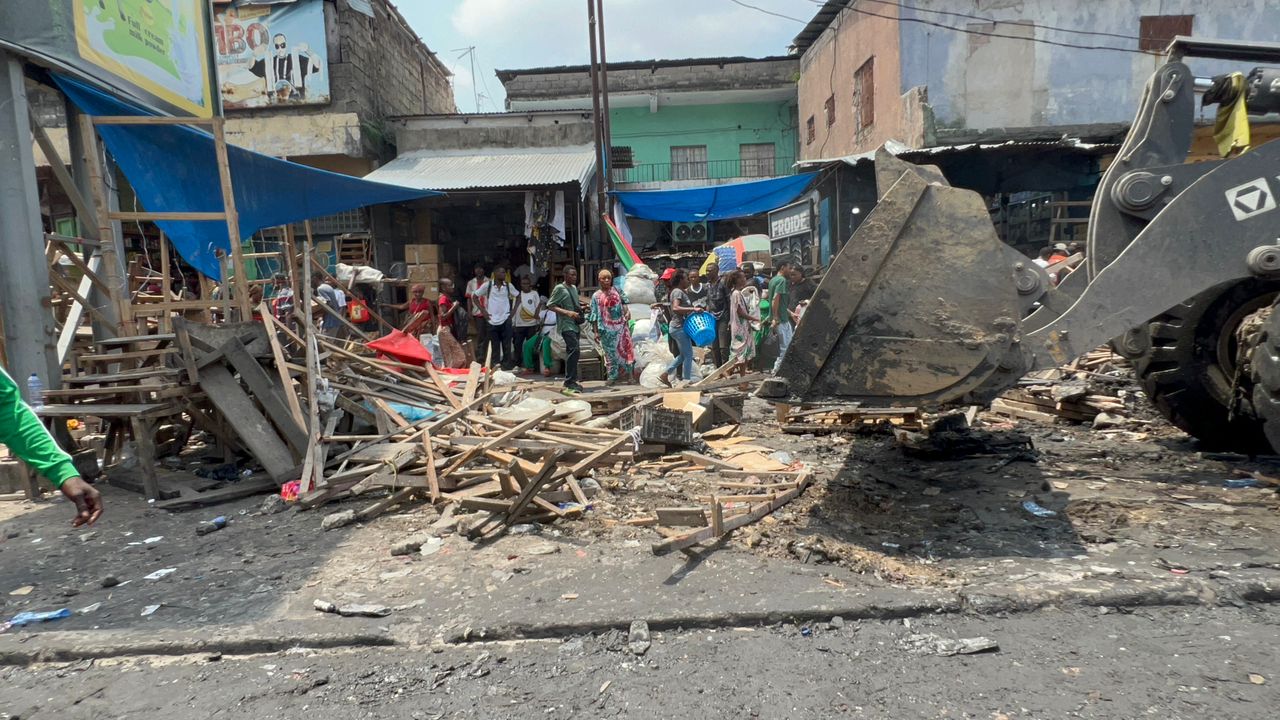 Kinshasa : l’Hôtel de Ville déclare la guerre aux marchés pirates et aux occupations illicites autour du Marché central