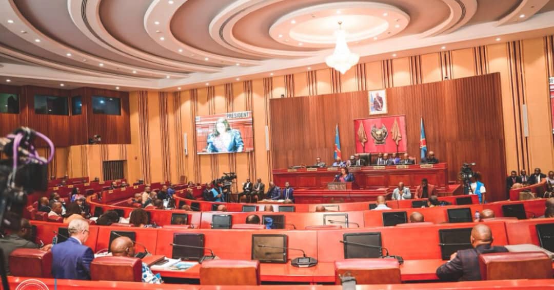 RDC : le Sénat approuve la ratification du protocole contre le commerce illicite du tabac